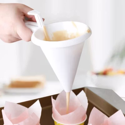 EELHOE Corong Dispenser Adonan Kue Adjustable Hand Hold Pancake - CTX220 - White