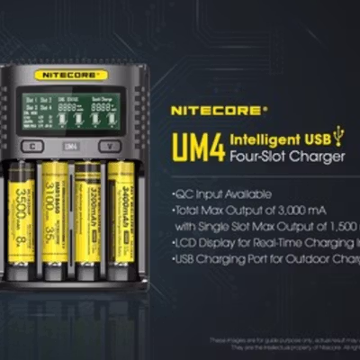 NITECORE Charger Baterai 4 Slot AA AAA C D Li-Ion Ni-MH LCD Display - UM4 - Black