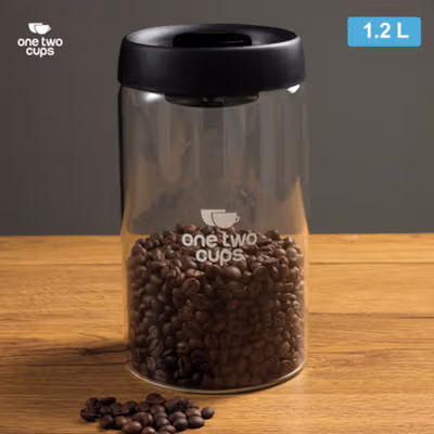 One Two Cups Toples Kaca Penyimpanan Biji Kopi Vacuum Sealed Lid 1.2L - SE41 - Black