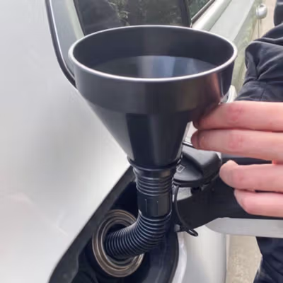 Carzkool Nozzle Corong Minyak Bensin Wide Funnel 13.5cm dengan Selang - CK888 - Black