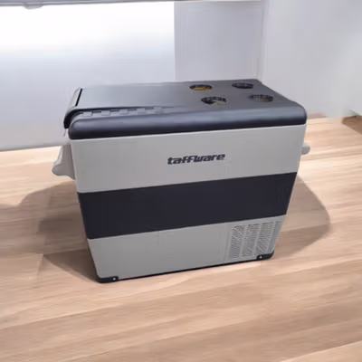 Taffware Kulkas Portable Mobil Mini Fridge Freezer 49.4L - CF55 - Black/Gray — gambar 1