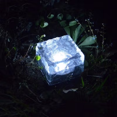 DUTRIEUX Lampu Taman Outdoor Tanam Ice Brick Solar Panel IP45 LED 0.2W White Light - DT106 - Transparent