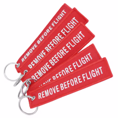 Doreen Gantungan Kunci Fashion Tag Remove Before Flight - AE120693 - Red — gambar 2