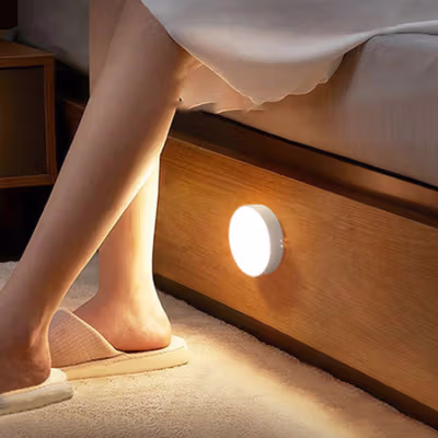 Sulala Lampu Tempel LED Motion Sensor Minimalis USB Night Lamp Warm White - SU34 - White — gambar 2
