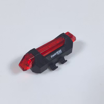 TaffLED Lampu Belakang Sepeda LED Rechargeable Tail Light 15 Lumens - DC-918 - Red — gambar 2