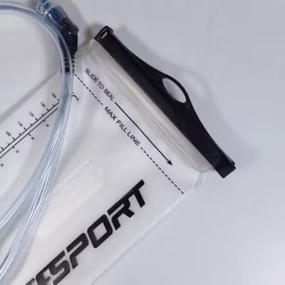 TaffSPORT Water Bladder Hydration Bag Kantong Air Minum Sepeda 1.5L - TF15 - Black/Transparant — gambar 2