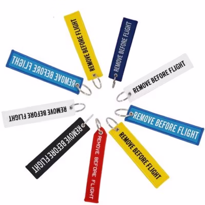 Doreen Gantungan Kunci Fashion Tag Remove Before Flight - AE120693 - Red — gambar 3