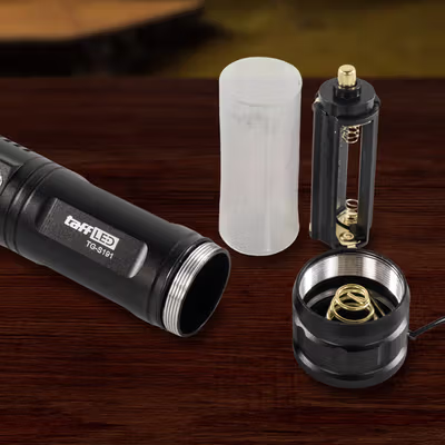 TaffLED Senter LED P50 Long Range Zoom Rechargeable IP55 800 Lumens - TG-S191 - Black — gambar 3