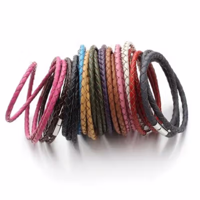 Gelang Tangan Braided Bahan Kulit 3 Lapis - PW740 - Black — gambar 3