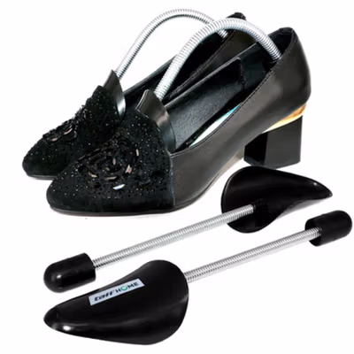 TaffHOME Perawatan Penyangga Catokan Sepatu Plastic Shoe Tree 2 PCS - HX-SPW - Black — gambar 3
