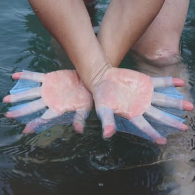 Alat Bantu Renang Tangan Katak Swimming Finger Fin Silicone Size M - HW700 - Green — gambar 3