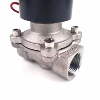 Geerte Electric Solenoid Water Valve 220V 3/4 Inch Normally Closed - 2W-200-20 - Silver — gambar 3