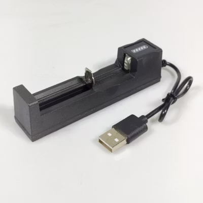 EastVita Charger Baterai 1 Slot AA AAA 18650 LED USB - TG-188 - Black — gambar 3
