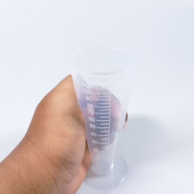 VYROX LITE Gelas Ukur Plastik Kerucut Multifungsi Cone Measuring Cup 100ml - BR10 - Transparent — gambar 3