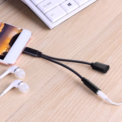 ROBOTSKY Adaptor 2in1 USB Type C to AUX 3.5mm Headphone and USB Type C - S-K06 - Black — gambar 4