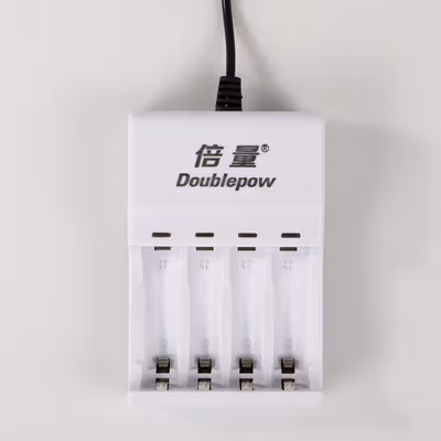 Doublepow Charger Baterai Rechargeable 4 Slot AA AAA with AA 4 PCS - DP-U82 - White — gambar 4