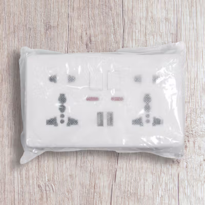 Taffware Stop Kontak Universal UK EU US 2 Slot 2 USB On/Off Switch - LC-86 - White — gambar 5